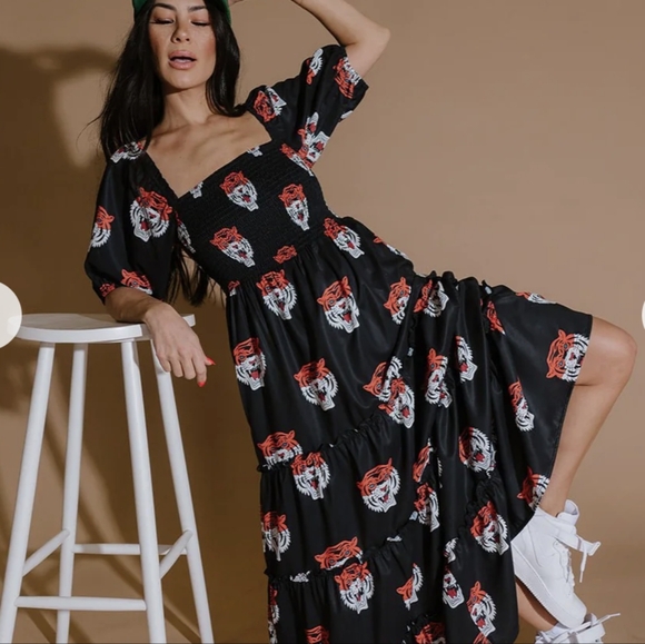 Dresses in Lala tiger Feeling Fierce dress - Picture 4 of 15